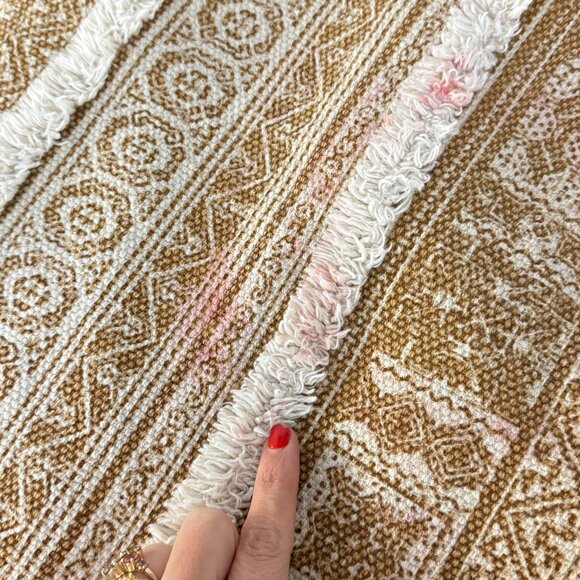 100% Cotton Greek Frieze Stripes Area Rug - 5x8 Tan & Ivory Tassels and Texture - Picture 9 of 9